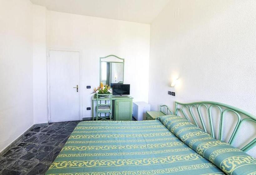 اتاق اکونومی, B&b Verde