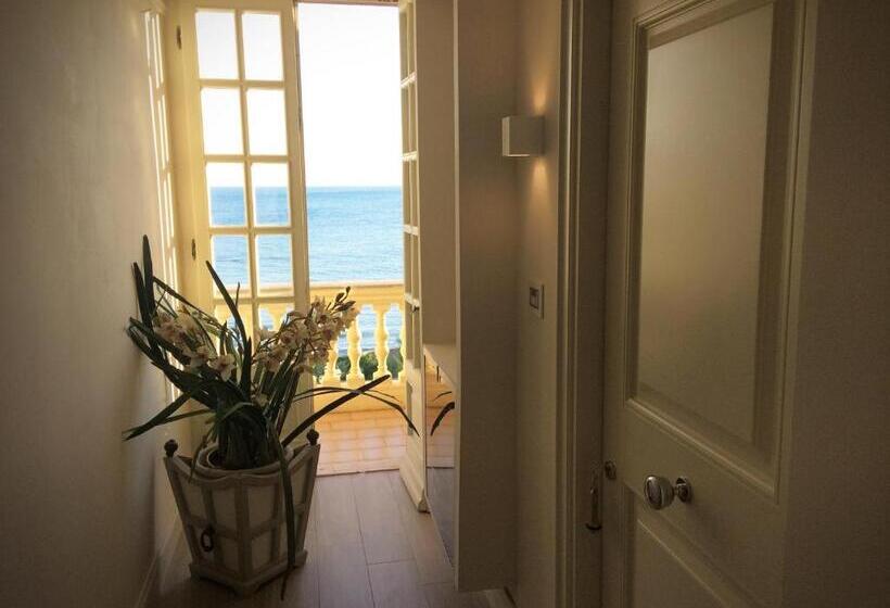 اتاق استاندارد با بالکن و چشم‌انداز دریا, Villa Margherita