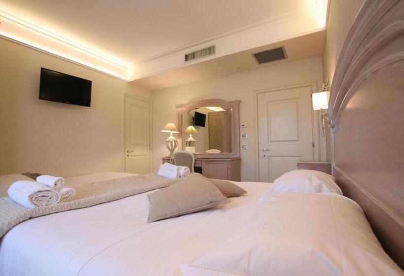اتاق استاندارد سه نفره, Villa Margherita