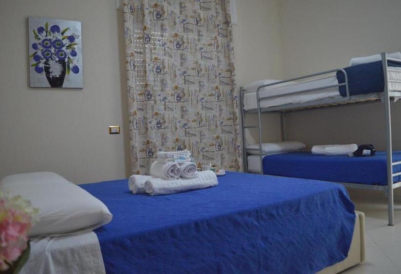 Quarto Quádruplo Estandar, B&b Riviera Azzurra