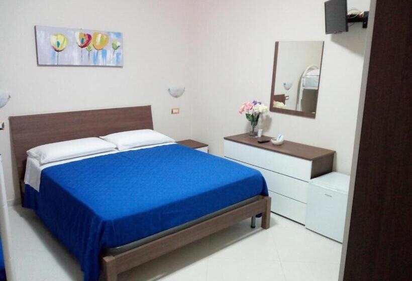 Quarto Triplo Basic, B&b Riviera Azzurra