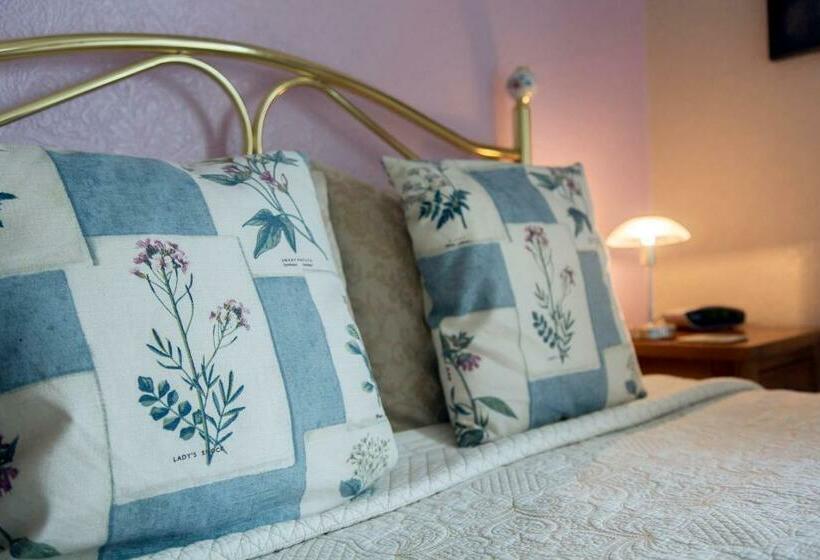 اتاق لوکس, Laurel Bank Guest House