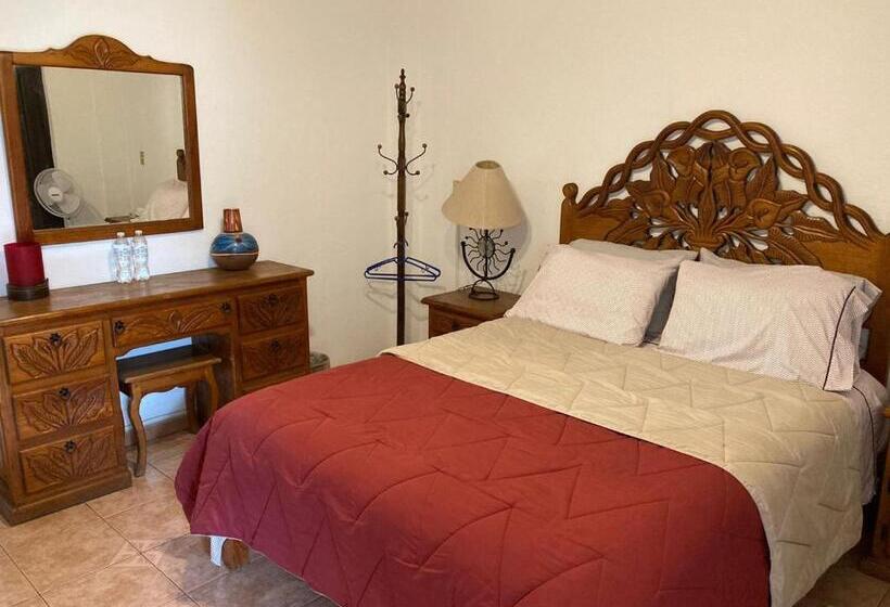 اتاق استاندارد, Hostal Casa Blanca