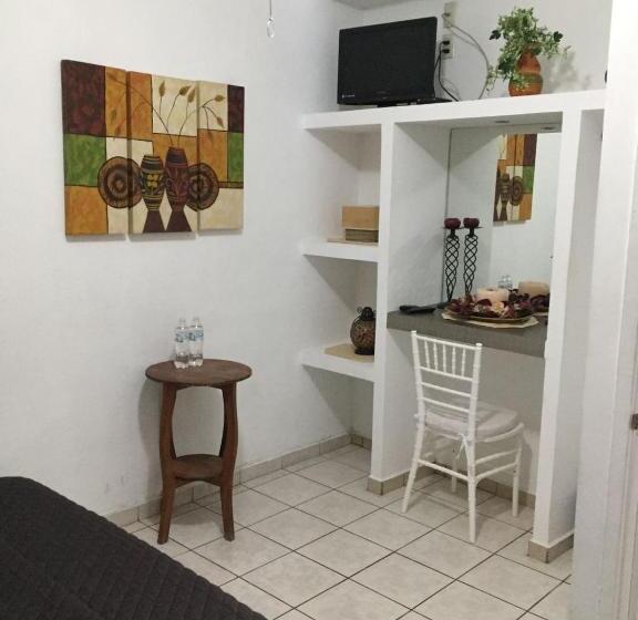 اتاق استاندارد, Hostal Casa Blanca