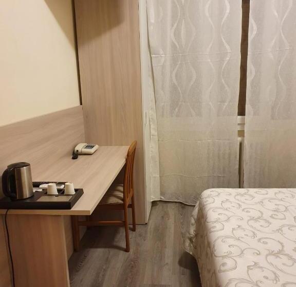 חדר סטנדרט יחיד, Albergo Paradiso