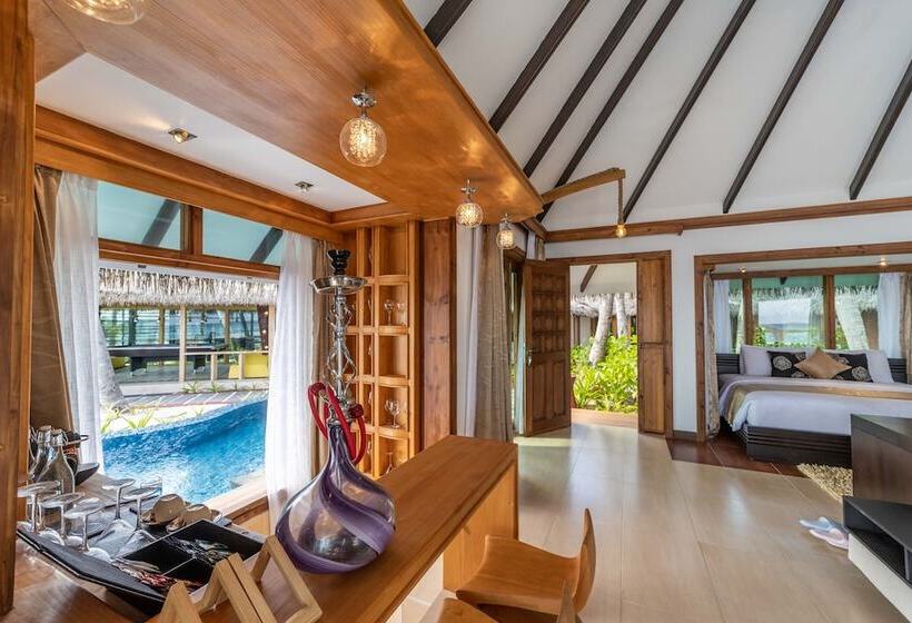 سوئیت سلطنتی 3 خوابه, Kihaa Maldives