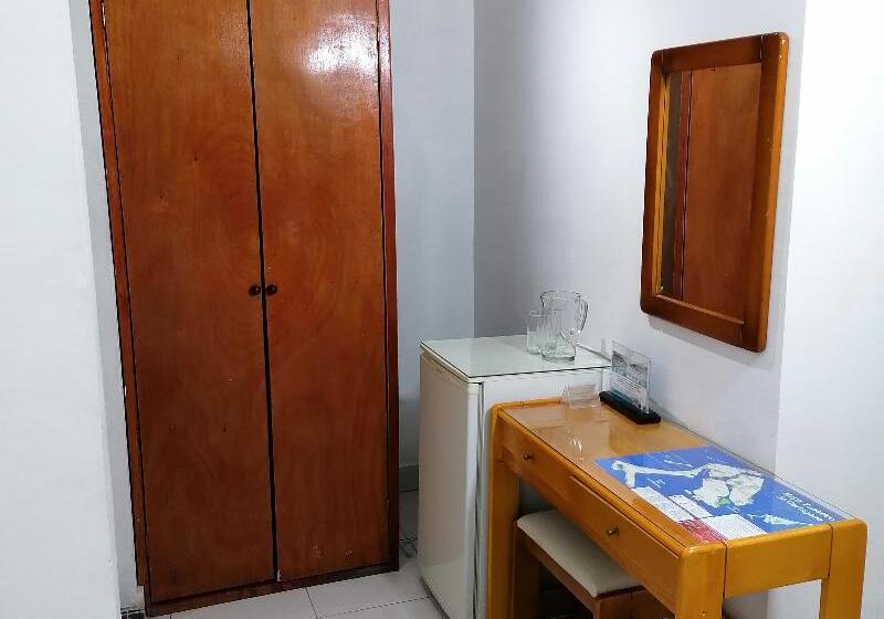 Трехместный Номер Базовый, Veleros Cartagena