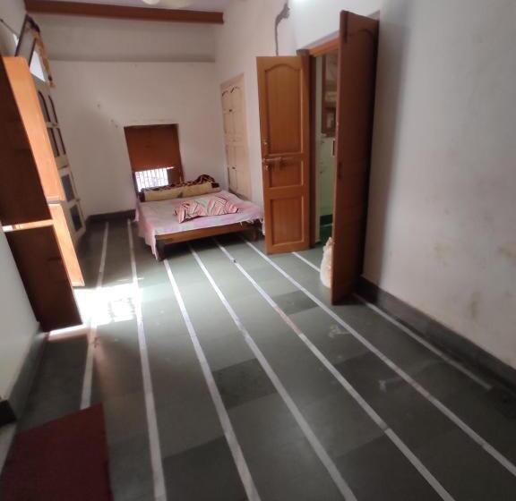 Quarto Estandar, Heritage Homestay At Old City Near Holy Ganges