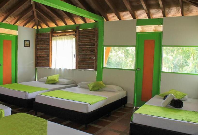 패밀리 룸, Room In Lodge   Family Cabin With Lake View