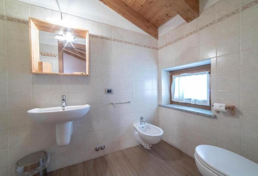 Номер Стандарт Трехместный, Albergo Punta Zerbion
