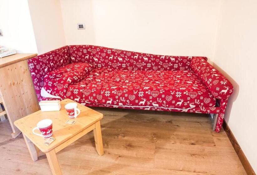 Семейный Номер, Albergo Punta Zerbion