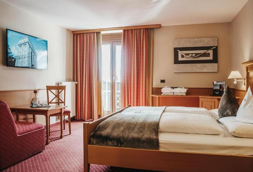 Habitación Superior, Alpenrose