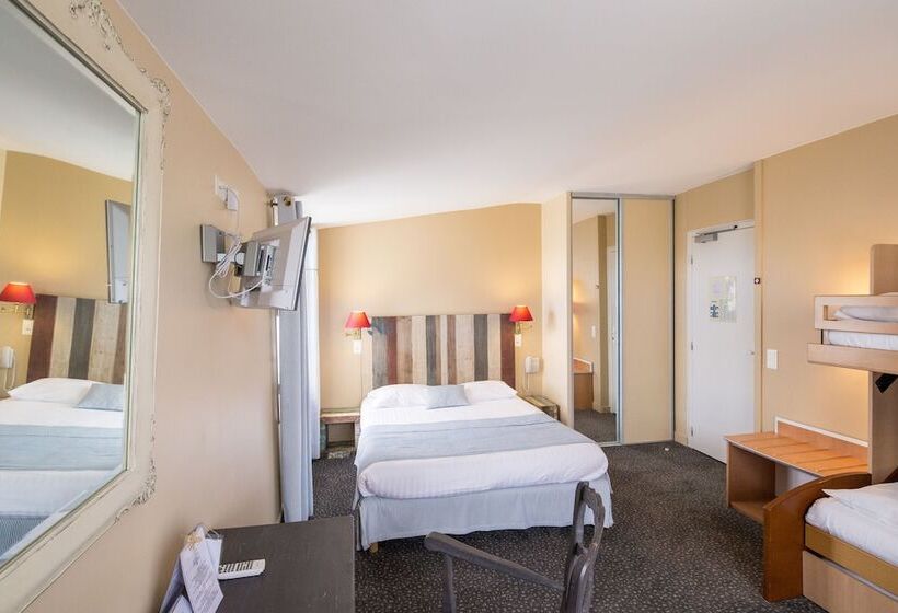 Четырехместный Номер Стандарт, Hôtel Le Peu Breton