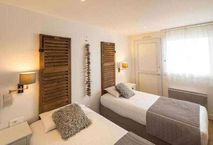 Номер Стандарт, Hôtel Le Peu Breton