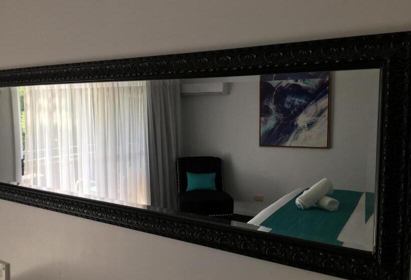 Люкс с Видом, Araluen Motor Lodge