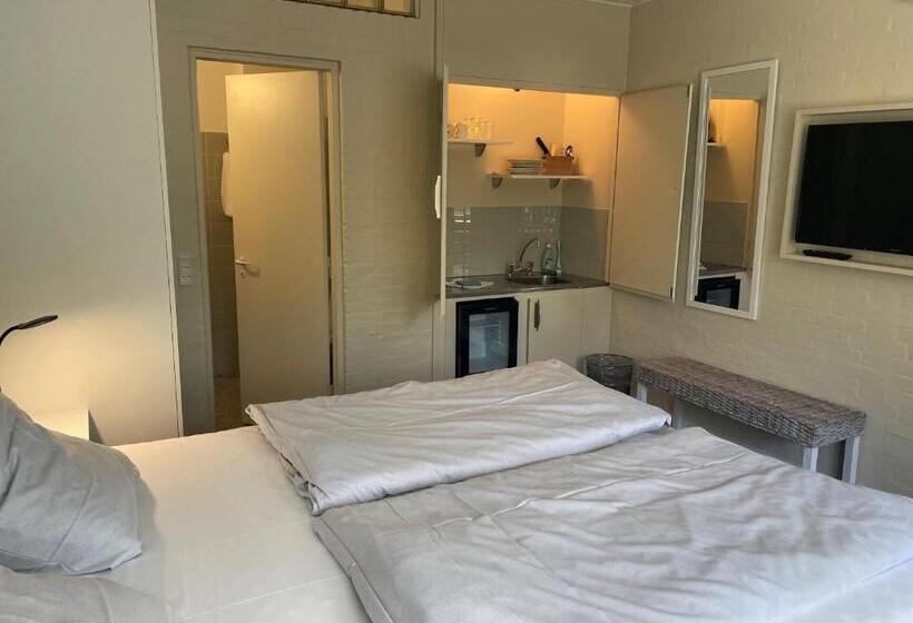 Номер Стандарт, Motel Rovli
