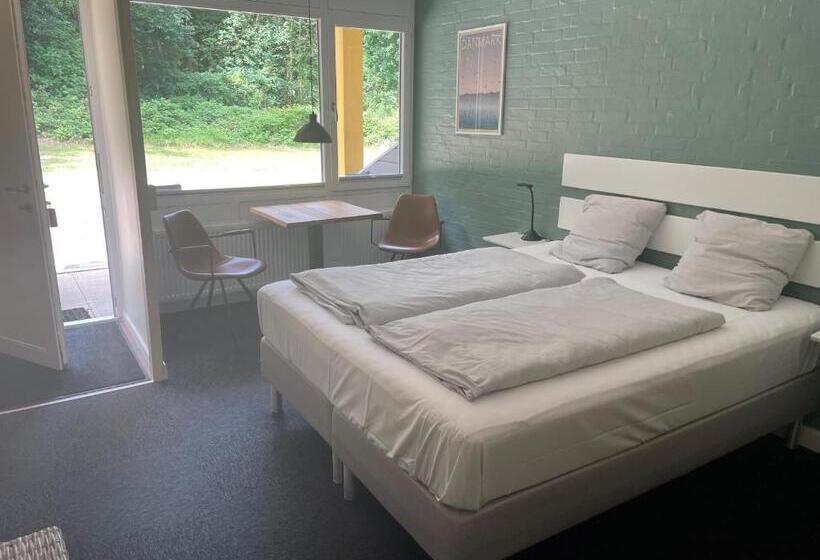 패밀리 주니어 스위트, Motel Rovli