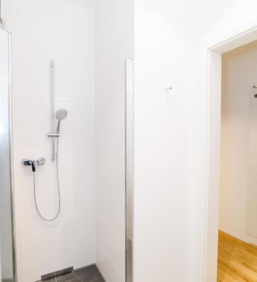 آپارتمان لوکس 1 خوابه, Apart Hotel Messe Munich   My Room Apartments