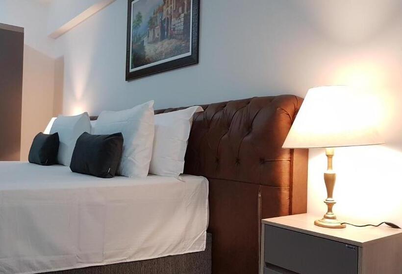 Люкс Deluxe Кровать Кинг, B & A Suites Inn Hotel   Quarto Luxo Gold
