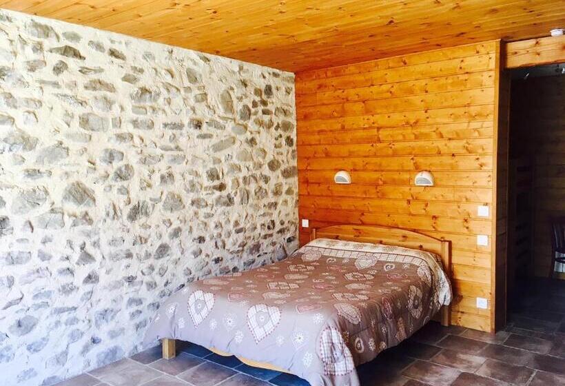 Четырехместный Номер Стандарт, Restaurant Le Chamois