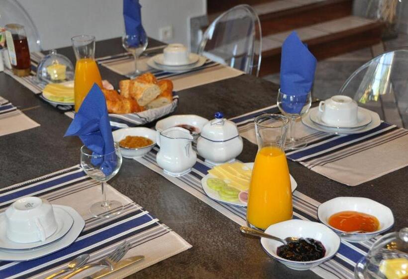 Номер Стандарт Вид на Бассейн, B&b Clos San Gianni
