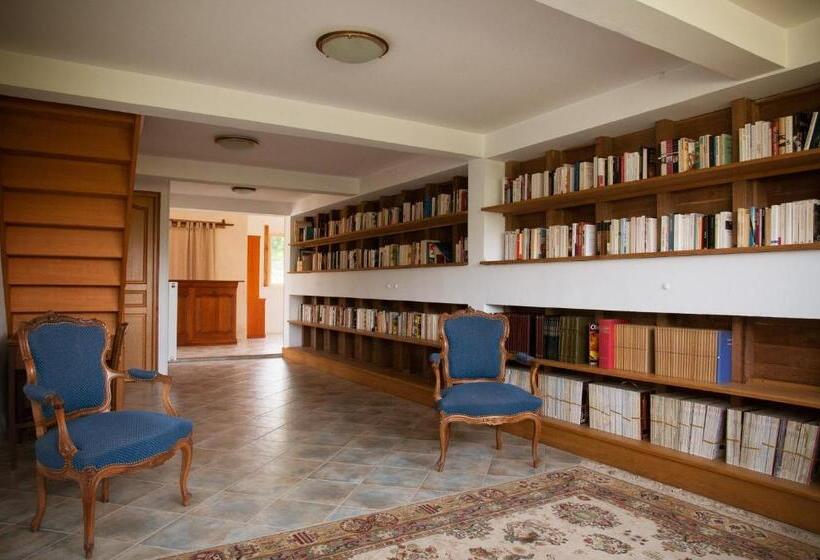 Дом 2 Спальни, Gîte Des Grands Moulins De Baugé