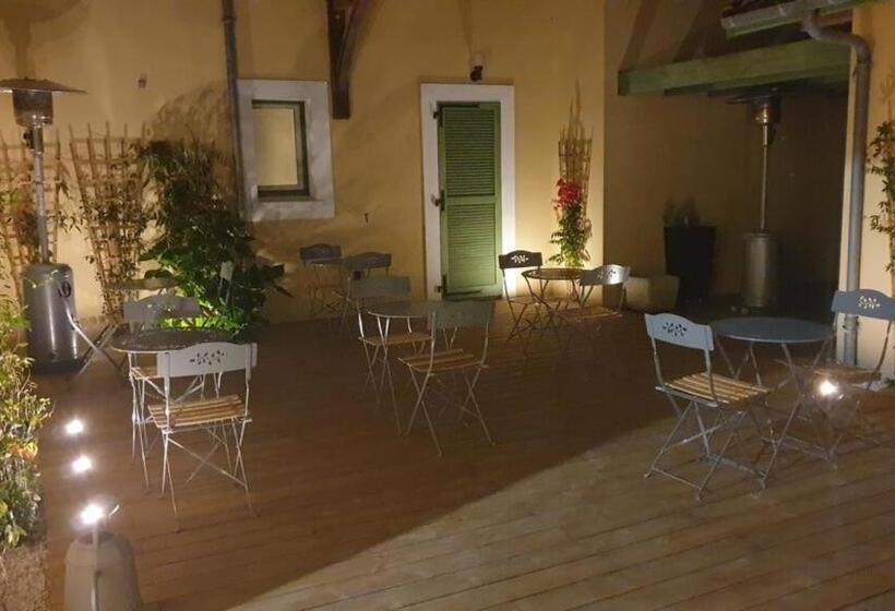 Четырехместный Номер Стандарт, La Villa Estella   Family Suite
