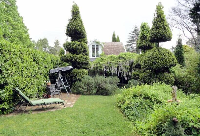 Хижина, Southdown Cottage