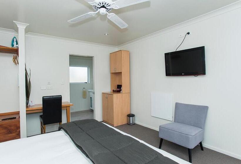 스탠다드 스튜디오 킹침대, Ahikaa Gisborne Motel