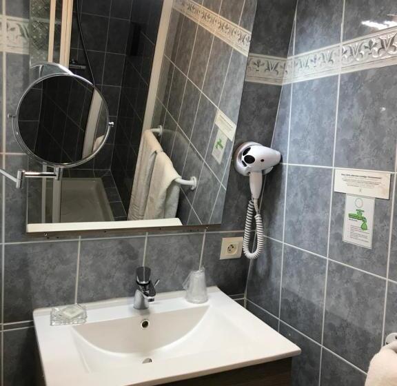 Номер Стандарт, Logis Auberge De La Fontaine