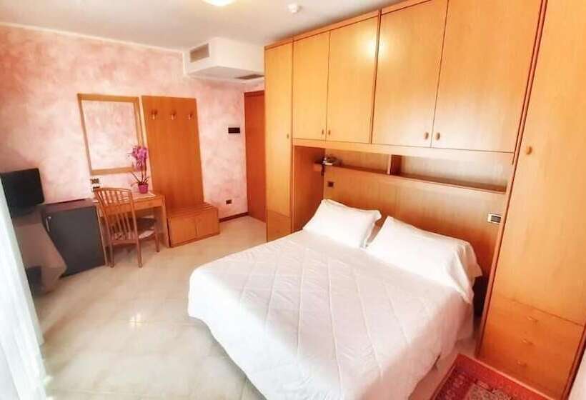 Номер Стандарт, & Wellness Fra I Pini