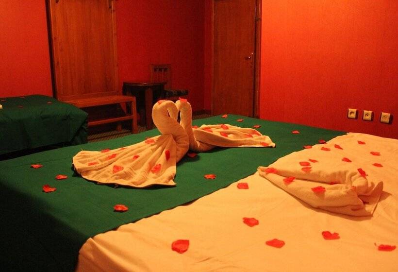 Номер Стандарт Трехместный, Kapadokya Stonelake Hotel