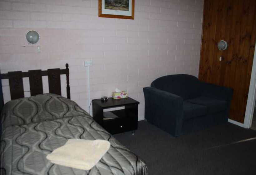 Номер Стандарт, Nhill Oasis Motel