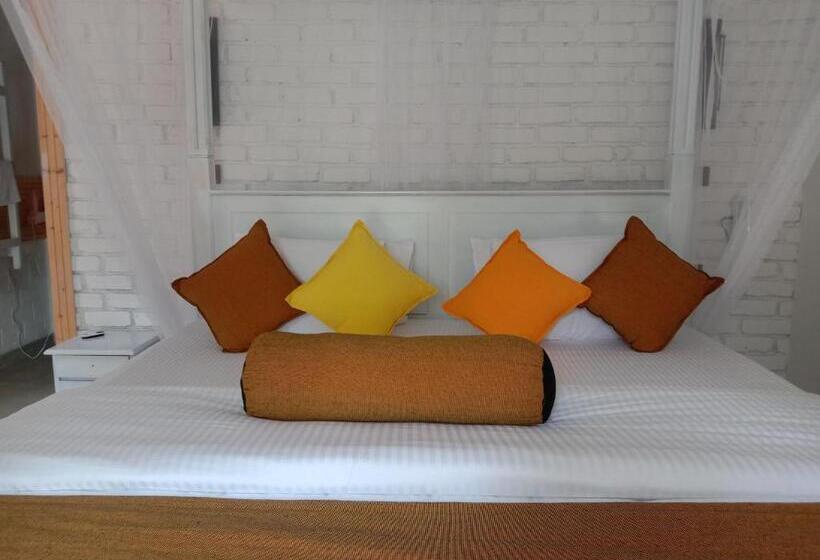 Стандартный Номер Кровать Кинг, 3arch Eco Cottage Ella