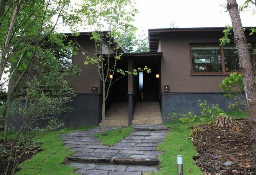 Четырехместный Номер Стандарт, Oita Kuoritei