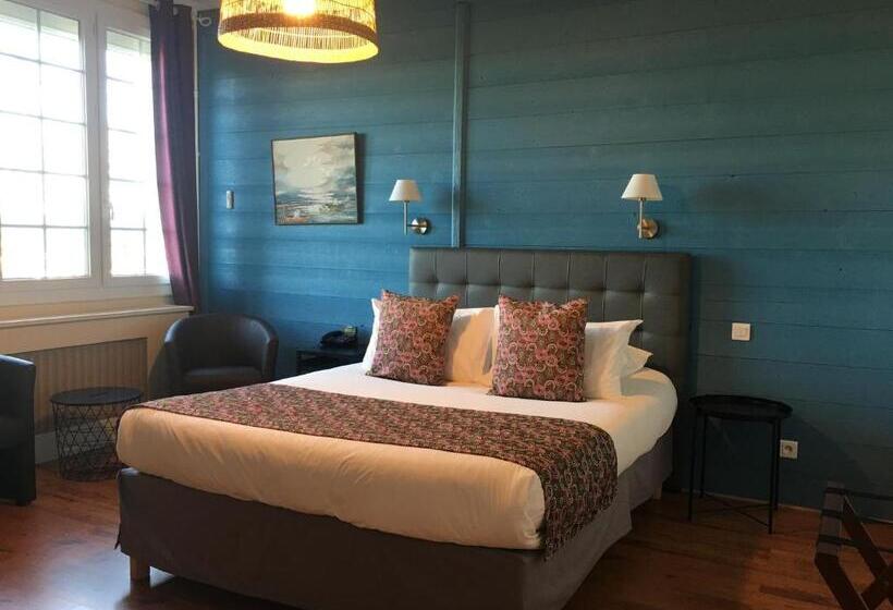 Четырехместный Номер Стандарт, La Bonbonniere   Sure Hotel Collection By Best Western