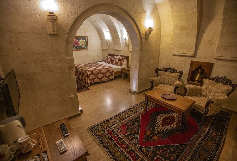 Номер Стандарт, Stone House Cave