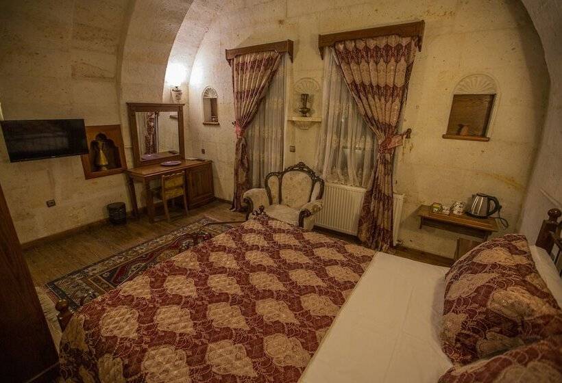 Номер Стандарт с Балконом, Stone House Cave