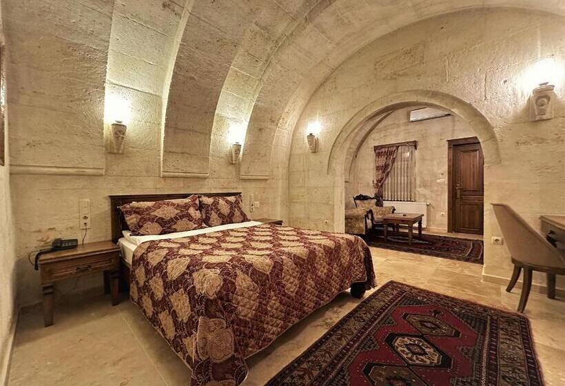 Номер Стандарт, Stone House Cave