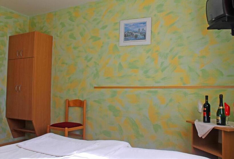 اتاق استاندارد, Motelnet.t