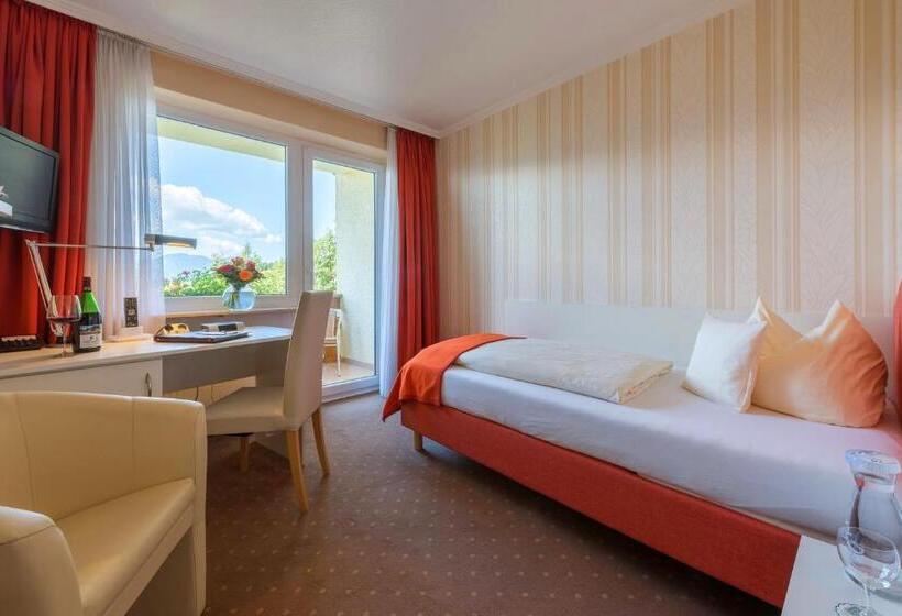 Номер Стандарт Индивидуальный, Parkhotel Tannenhof