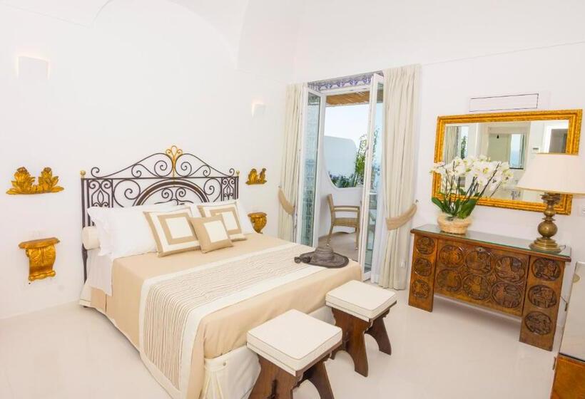 Номер Стандарт с Террасой, Villa Pietra Santa
