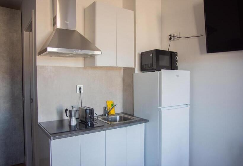 スタンダードスタジオ, Apartamentos Santander Maliaño Suites 3000