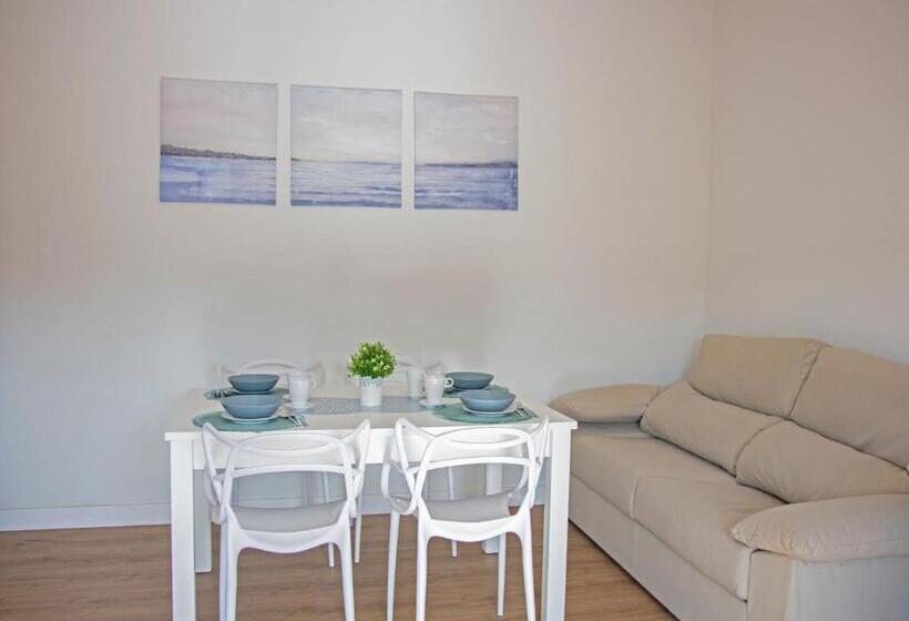 ファミリーステューディオ, Apartamentos Santander Maliaño Suites 3000