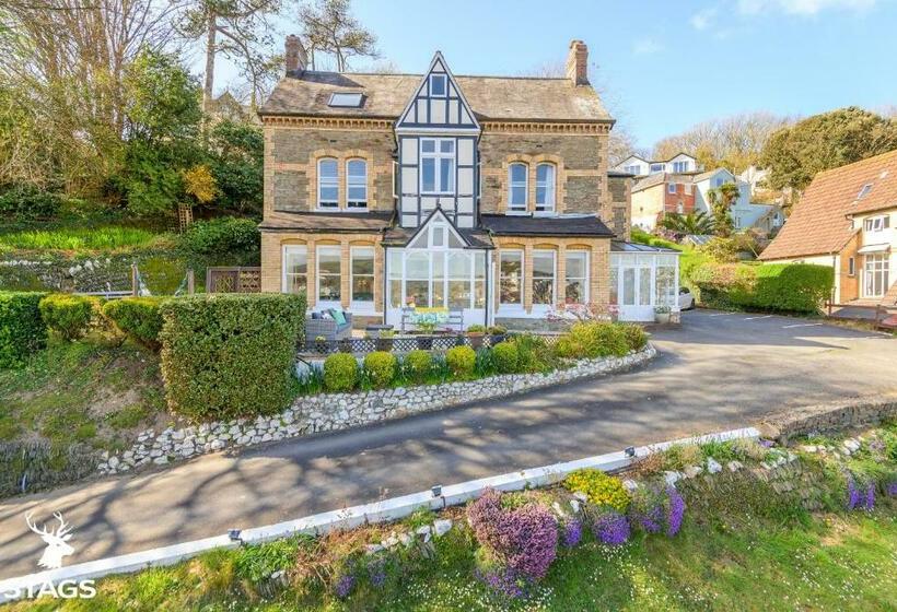 标准间, Norbury House