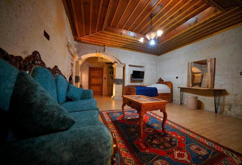 Трехместный Номер Deluxe, Holiday Cave