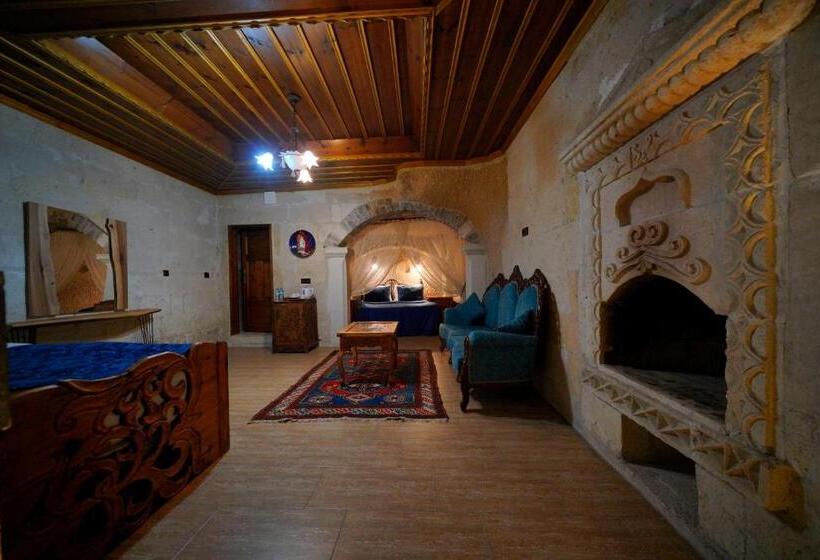 Трехместный Номер Deluxe, Holiday Cave