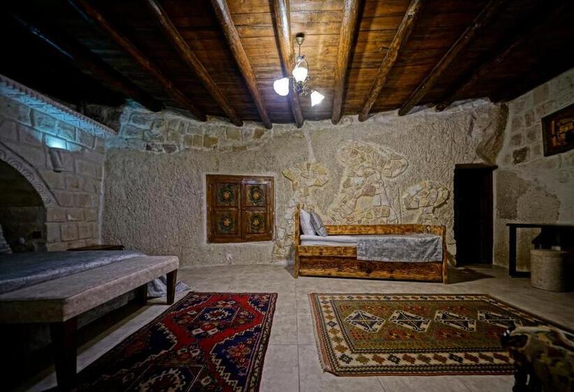 Трехместный Номер Deluxe, Holiday Cave