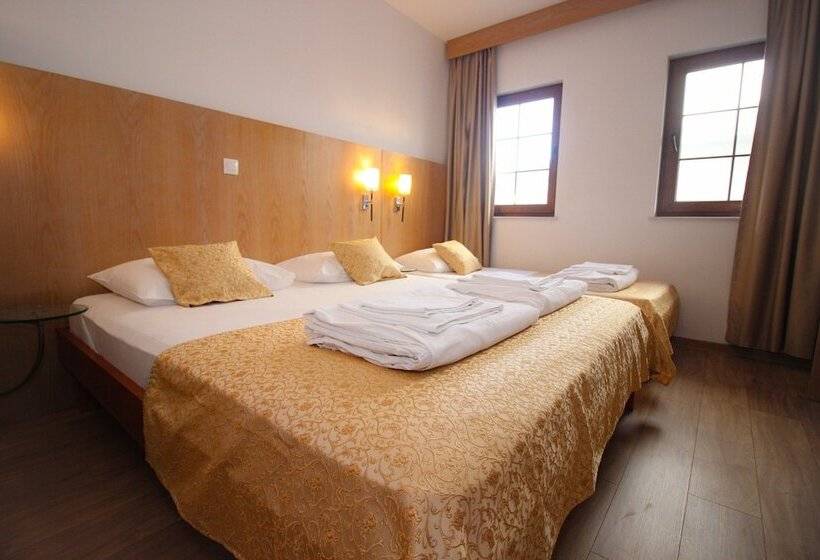 اتاق استاندارد سه نفره, Villa Deny Mostar   With Free Parking