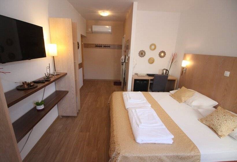 اتاق استاندارد سه نفره, Villa Deny Mostar   With Free Parking